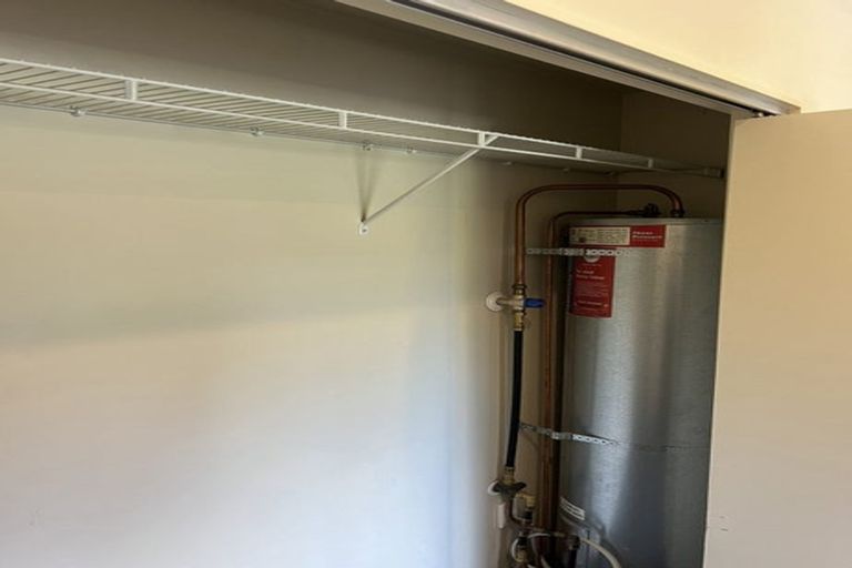 Photo of property in Albany Central, 12c/210 Dairy Flat Highway, Albany, Auckland, 0632