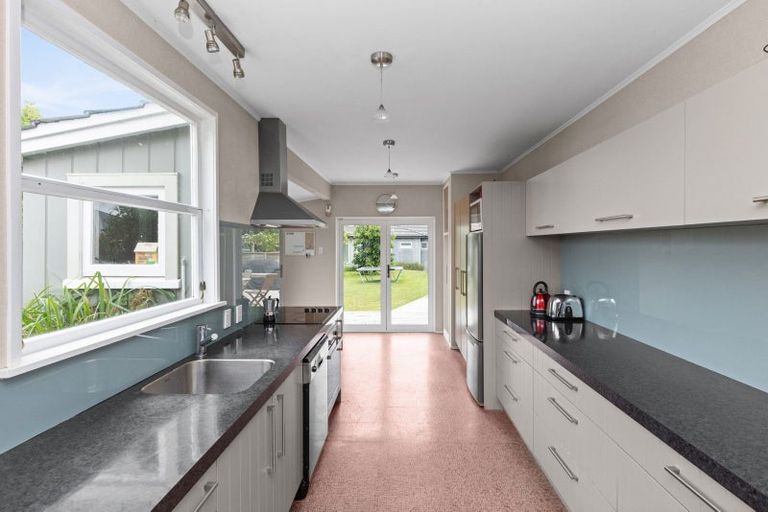 Photo of property in 140 Guppy Road, Taradale, Napier, 4112