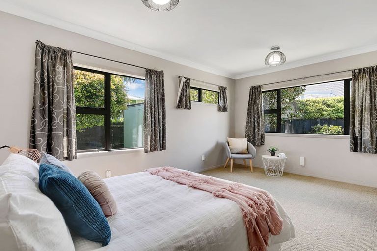 Photo of property in 9 Richard Street, Titahi Bay, Porirua, 5022