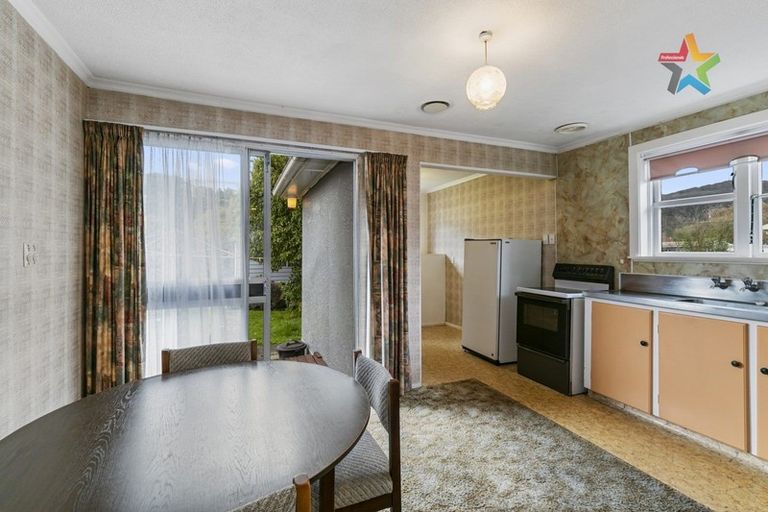 Photo of property in 78 Hewer Crescent, Naenae, Lower Hutt, 5011