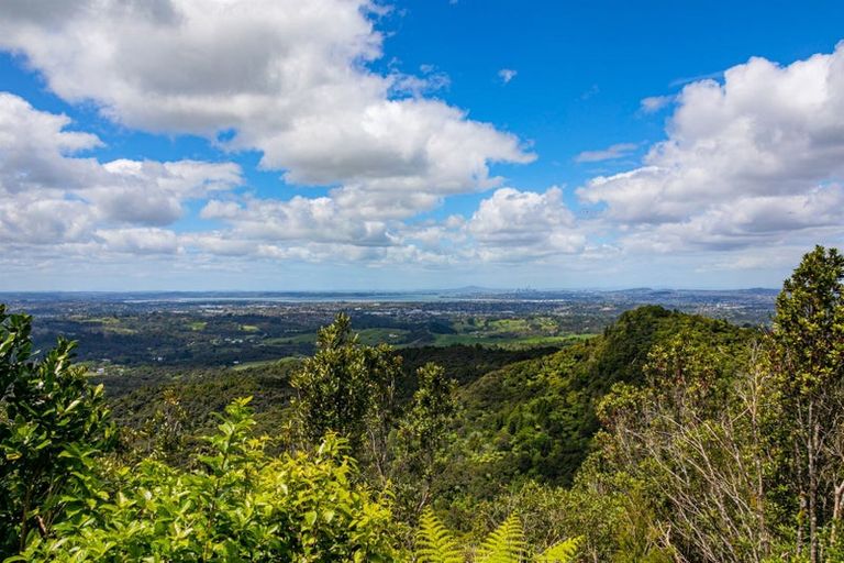 Photo of property in 166 Opanuku Road, Henderson Valley, Auckland, 0612