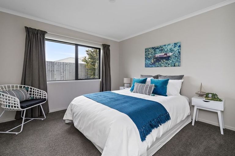 Photo of property in 21 Flint Road, Rolleston, 7614