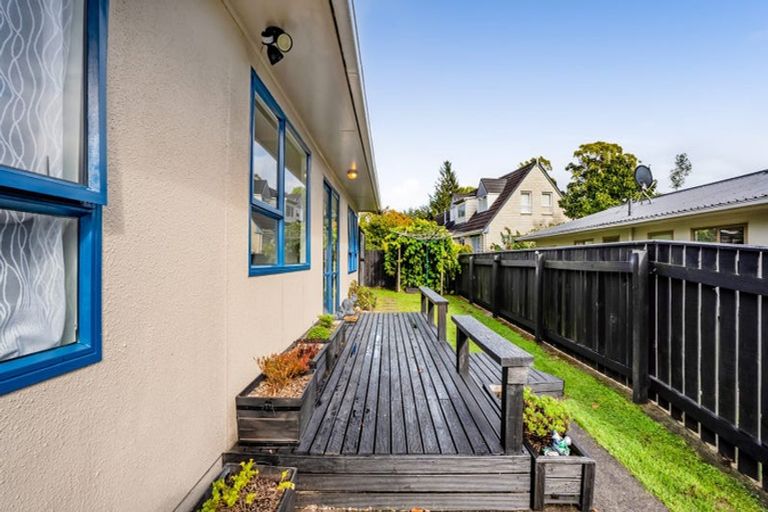 Photo of property in 1c Oswald Place, Stratford, 4332