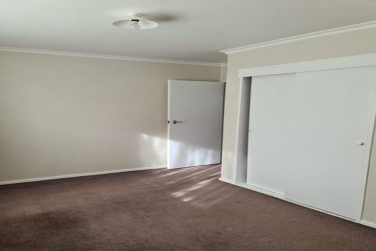 Photo of property in 20 Edgeware Road, Palmerston North, 4410