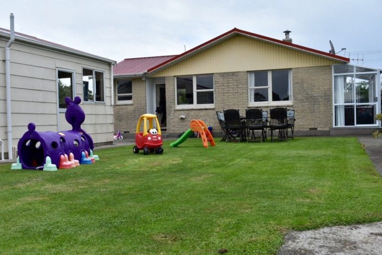 Photo of property in 29 Domett Street, Westport, 7825