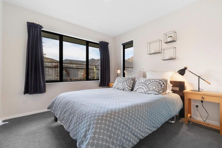 Photo of property in 8 Judge And Jury Drive, Lake Hayes, Queenstown, 9304