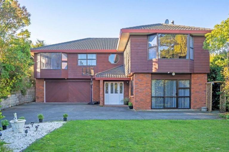 Photo of property in 22 Puriri Crescent, Lansdowne, Masterton, 5810