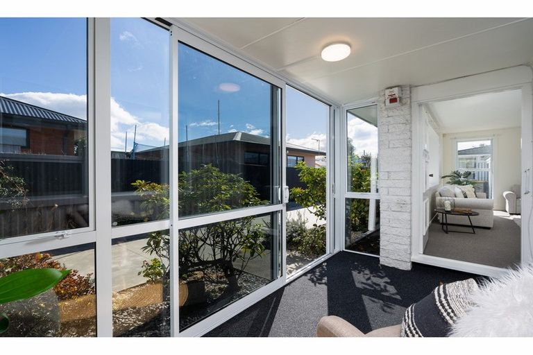 Photo of property in 2/519 Hereford Street, Linwood, Christchurch, 8011