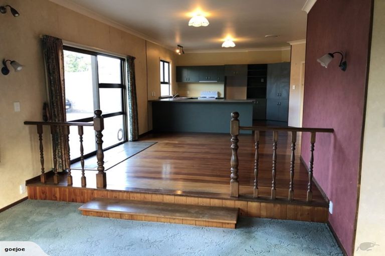 Photo of property in 41 Manawapou Road, Hawera, 4610