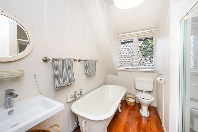 Photo of property in 21 Batt Street, West End, Palmerston North, 4410