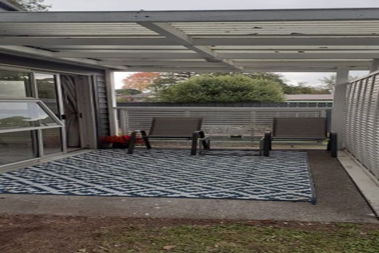 Photo of property in 21 Kotare Street, Hilltop, Taupo, 3330