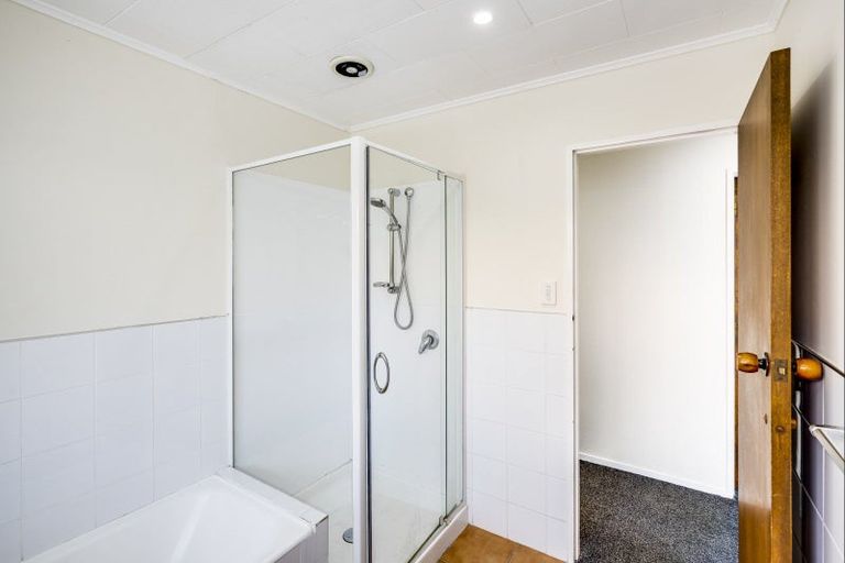 Photo of property in 17 Churchill Drive, Taradale, Napier, 4112