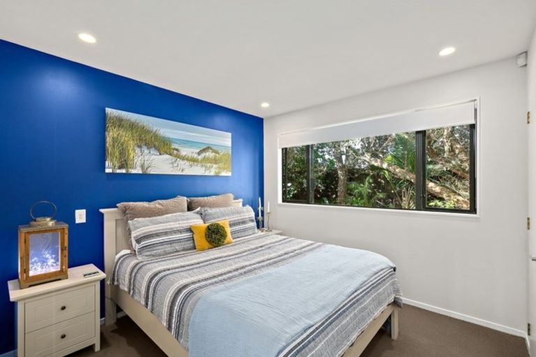 Photo of property in 12 Riverside Drive, Point Wells, 0986