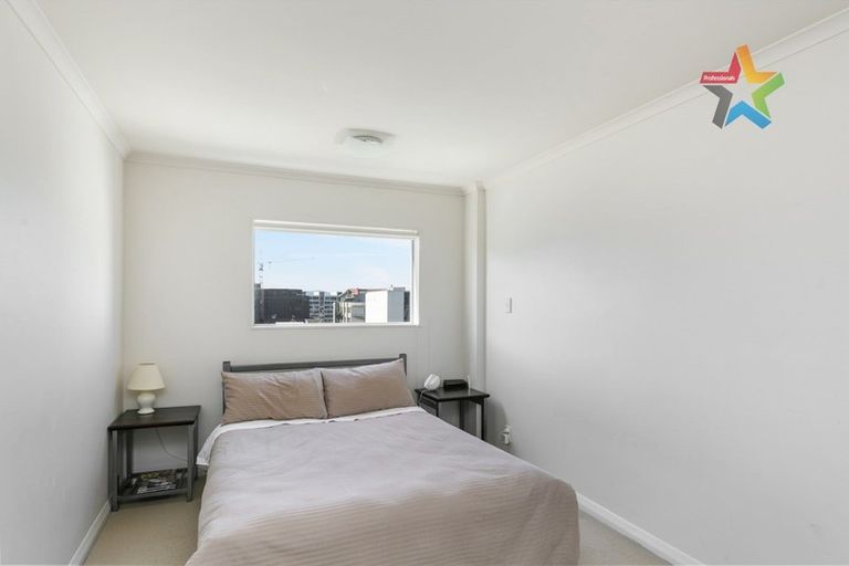 Photo of property in Monvie Apartments, 704/15 Holland Street, Te Aro, Wellington, 6011