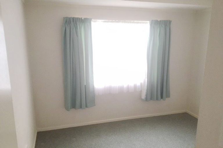 Photo of property in 8 Tern Place, Unsworth Heights, Auckland, 0632