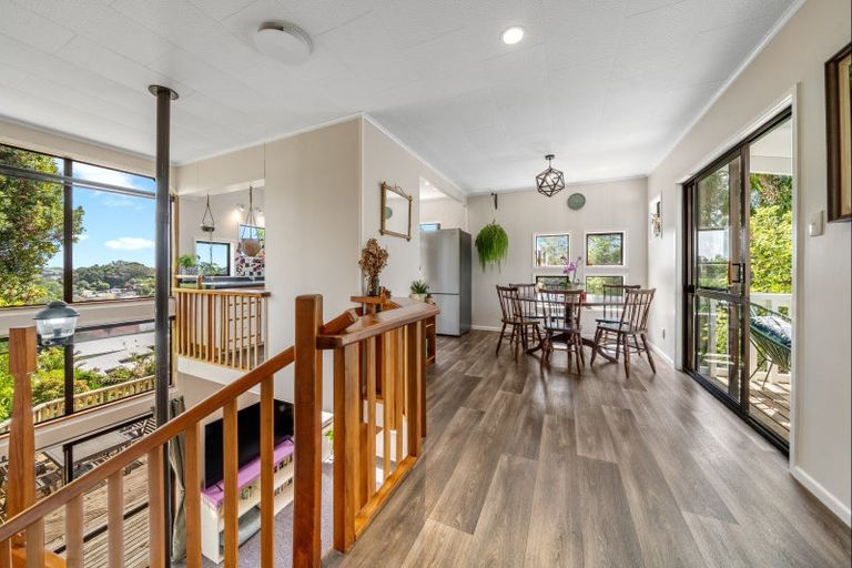 Photo of property in 13 Honnor Place, Hurdon, New Plymouth, 4310