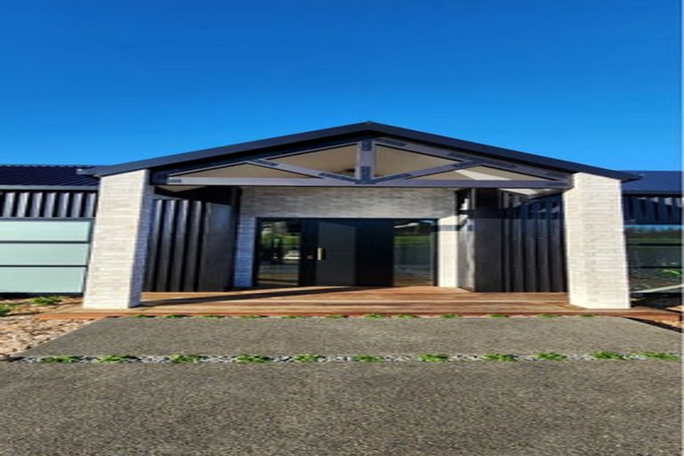 Photo of property in 12 Headlands Drive, Te Awamutu, 3875