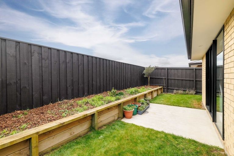 Photo of property in 5 Jean Batten Lane, Rolleston, 7615