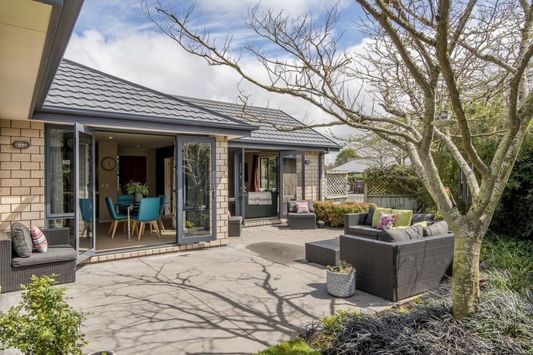 Photo of property in 22 Glenwood Drive, Prebbleton, 7604