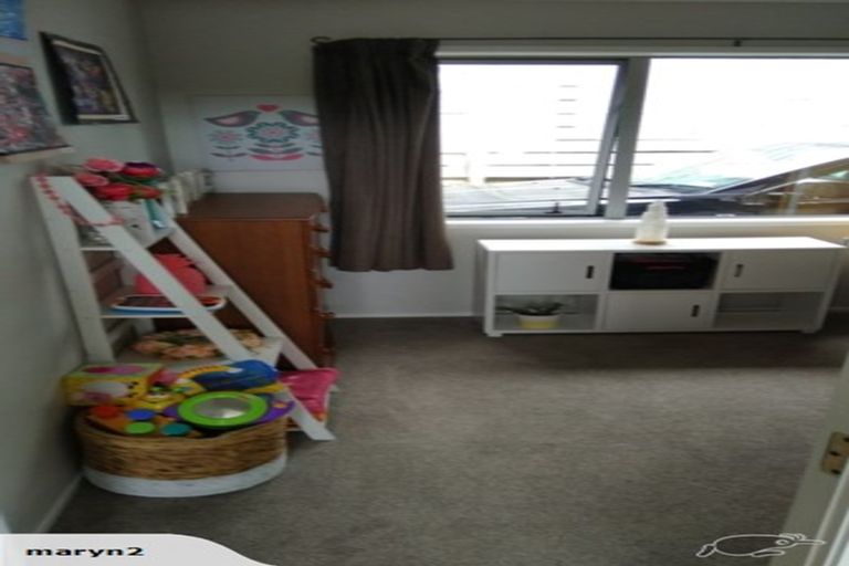 Photo of property in 187e Don Buck Road, Massey, Auckland, 0614