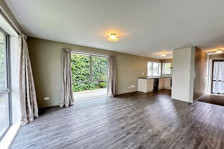 Photo of property in 11a Centennial Avenue, Riccarton, Christchurch, 8041