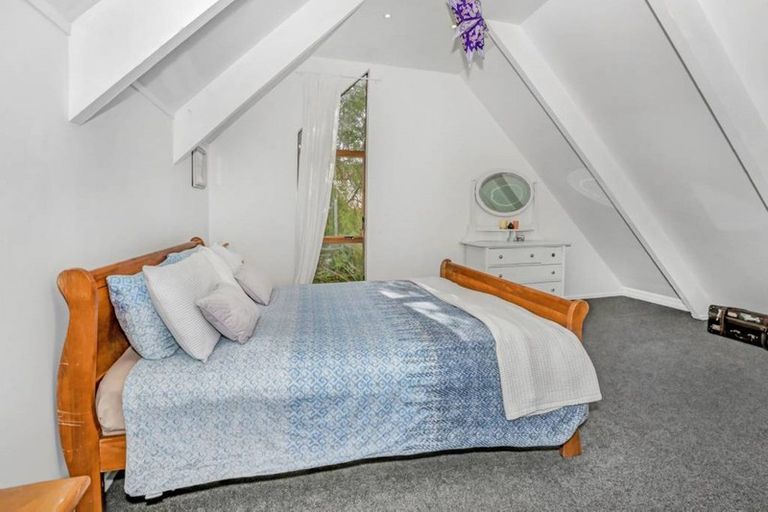 Photo of property in 32 Thimble Lane, Whitby, Porirua, 5024