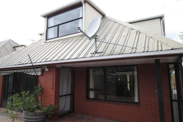 Photo of property in 49 Searells Road, Strowan, Christchurch, 8052