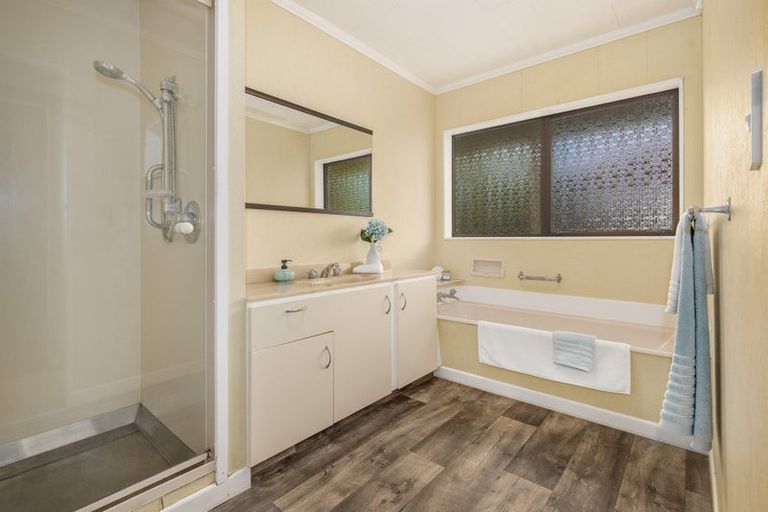 Photo of property in 8a Warrimoo Street, Paraparaumu, 5032