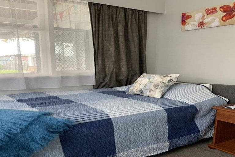 Photo of property in 121 Dixon Street, Masterton, 5810