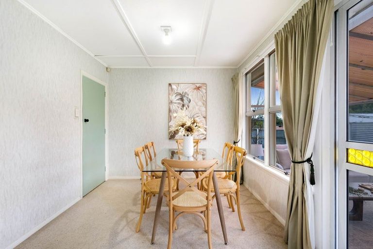 Photo of property in 18 Gregory Avenue, Islington, Christchurch, 8042