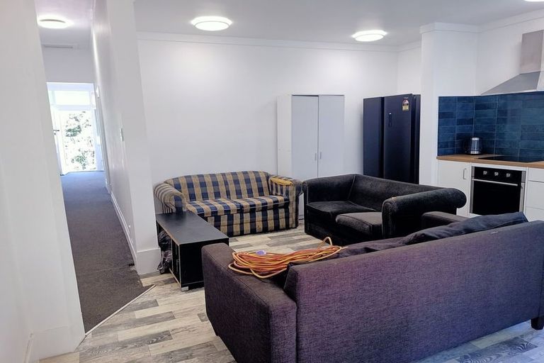 Photo of property in 13a Adams Terrace, Aro Valley, Wellington, 6021