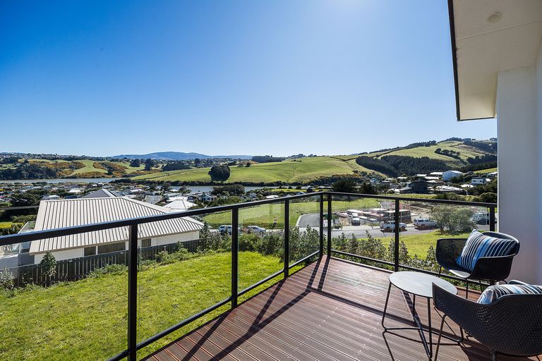Photo of property in 14 Sunset Terrace, Ocean Grove, Dunedin, 9013
