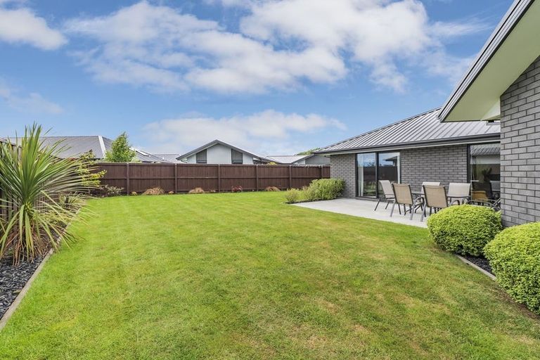 Photo of property in 3 Maurice James Way, Prebbleton, 7604