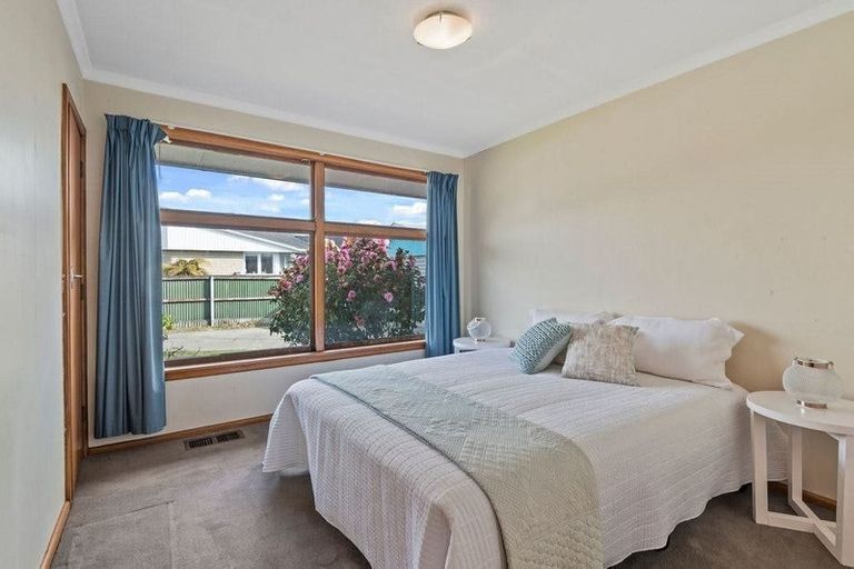 Photo of property in 5 Ketton Place, St Albans, Christchurch, 8052