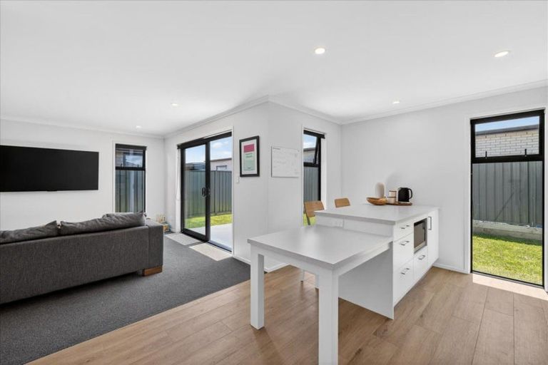 Photo of property in 46 Hammick Crescent, Pyes Pa, Tauranga, 3112