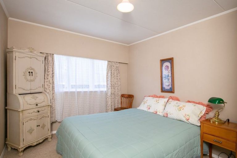 Photo of property in 128 Cole Street, Masterton, 5810