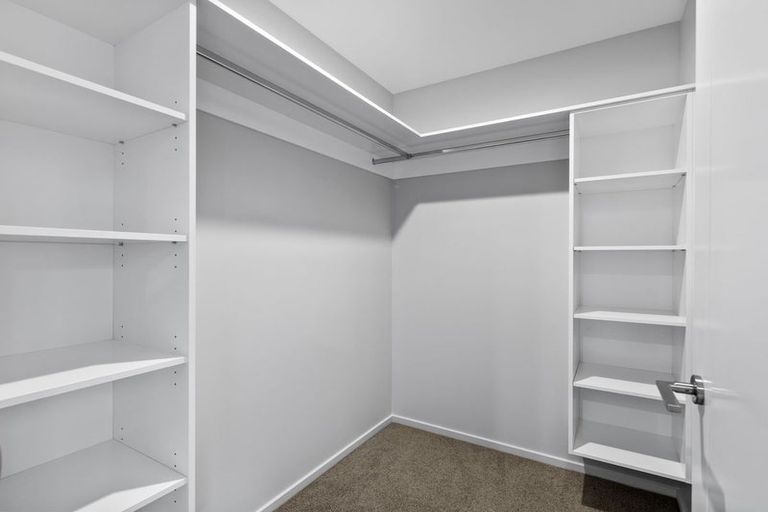 Photo of property in 17 Herridge Street, Woodend, 7691