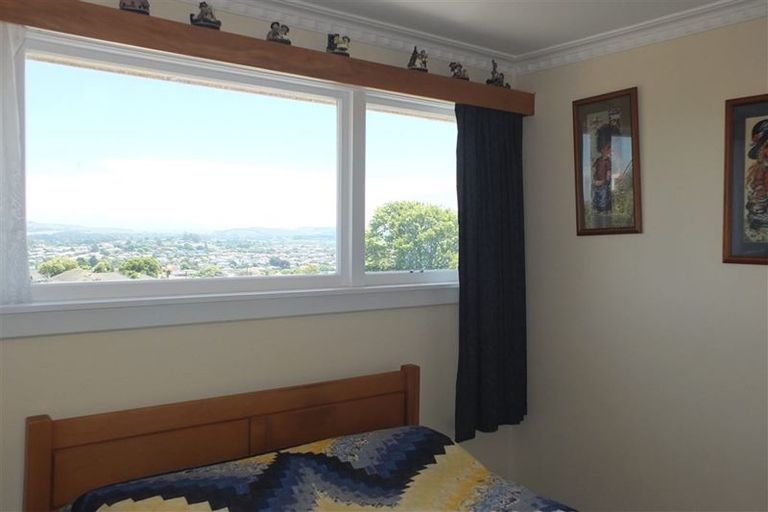 Photo of property in 12 Selwyn Street, South Hill, Oamaru, 9400