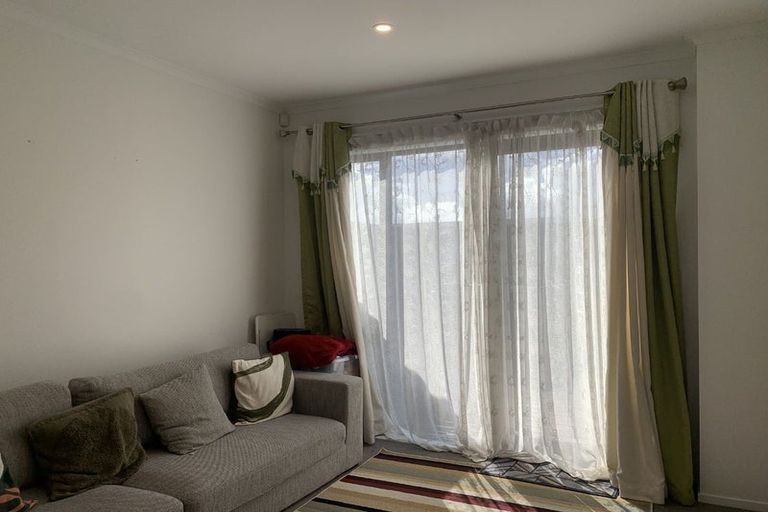 Photo of property in 11/1 Scott Road, Hobsonville, Auckland, 0616