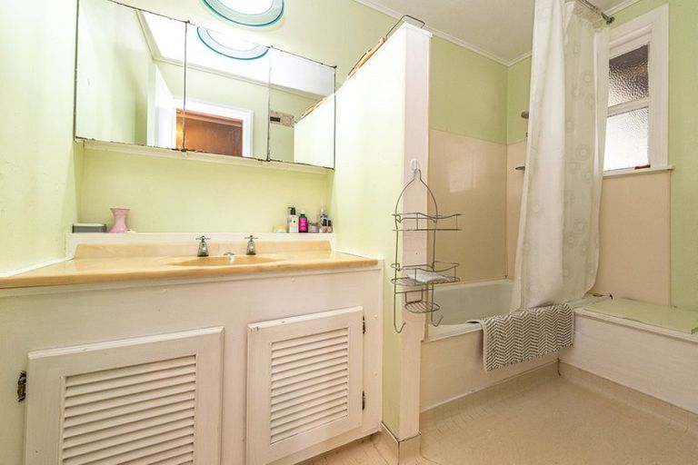 Photo of property in 26 Morris Street, Marton, 4710