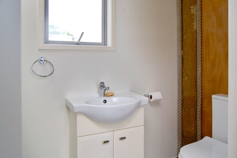 Photo of property in 306d Oneriri Road, Kaiwaka, 0573