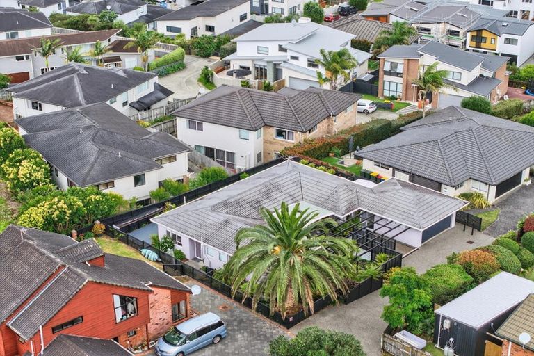 Photo of property in 1/12 Bannings Way, Hobsonville, Auckland, 0618