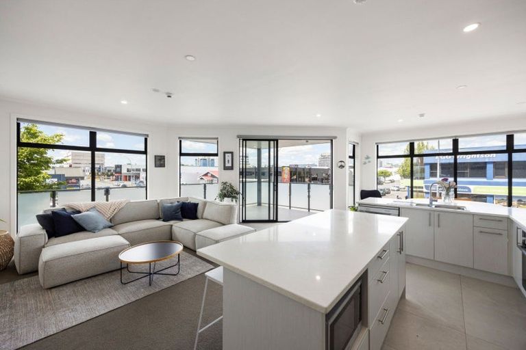 Photo of property in 7/13 Vialou Street, Hamilton Central, Hamilton, 3204