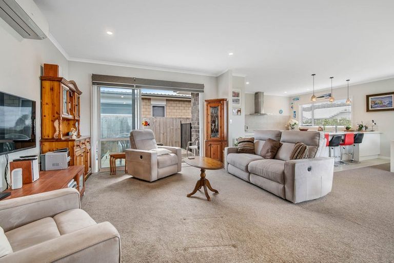 Photo of property in 7 Trevally Place, Snells Beach, 0920