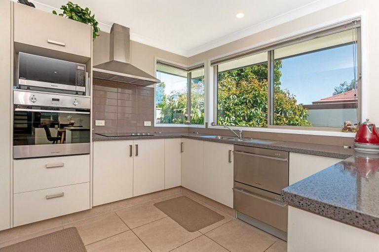 Photo of property in 36 Emily Street, Riverdale, Gisborne, 4010
