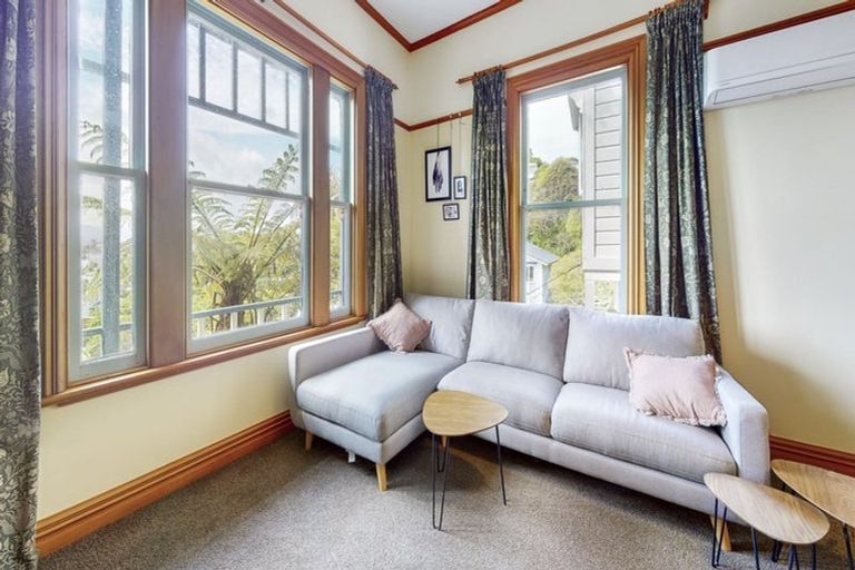 Photo of property in 87 Todman Street, Brooklyn, Wellington, 6021