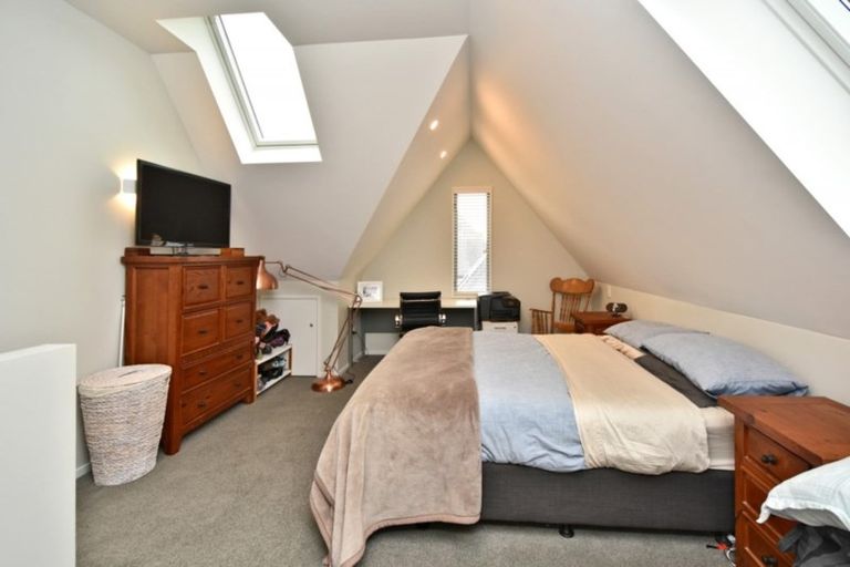 Photo of property in 2/155 Peterborough Street, Christchurch Central, Christchurch, 8013