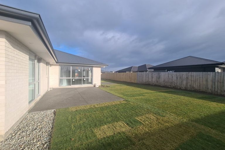 Photo of property in 5 Hamlett Drive, Woodend, 7610