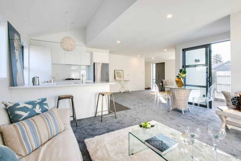 Photo of property in 7 Macaulay Street, Ahuriri, Napier, 4110
