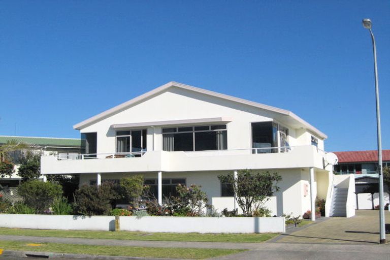 Photo of property in 86 Ocean Road, Ohope, 3121